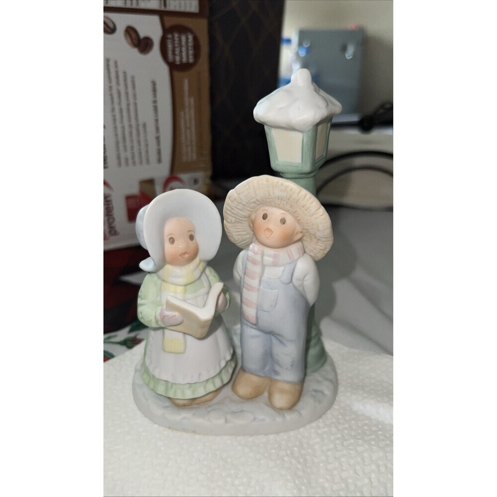Circle of Friends by Masterpiece "Joy to the World" Boy & Girl Carol Figurine